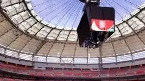 “中超第16轮：上海海港2-0武汉三镇 比赛亮点”